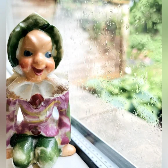 Mid century ceramic pixie - Picture 1 of 9